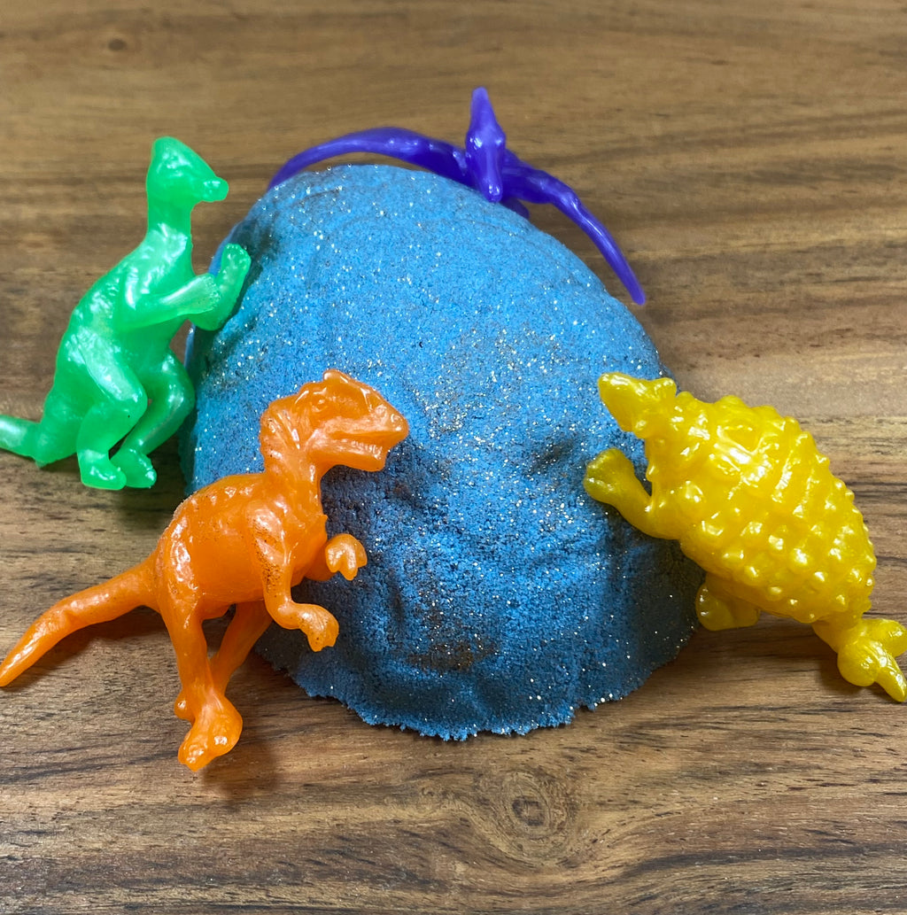 Hatching Dino Egg image 1