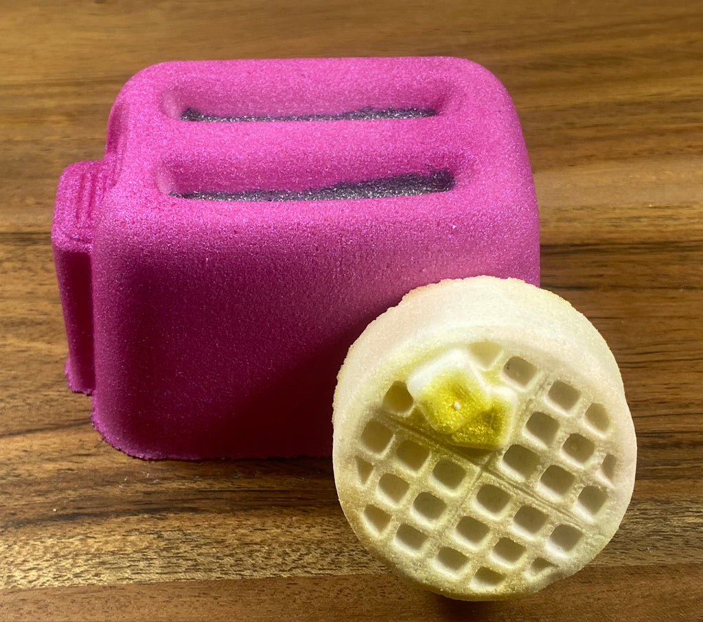 Toaster & Eggo image 3