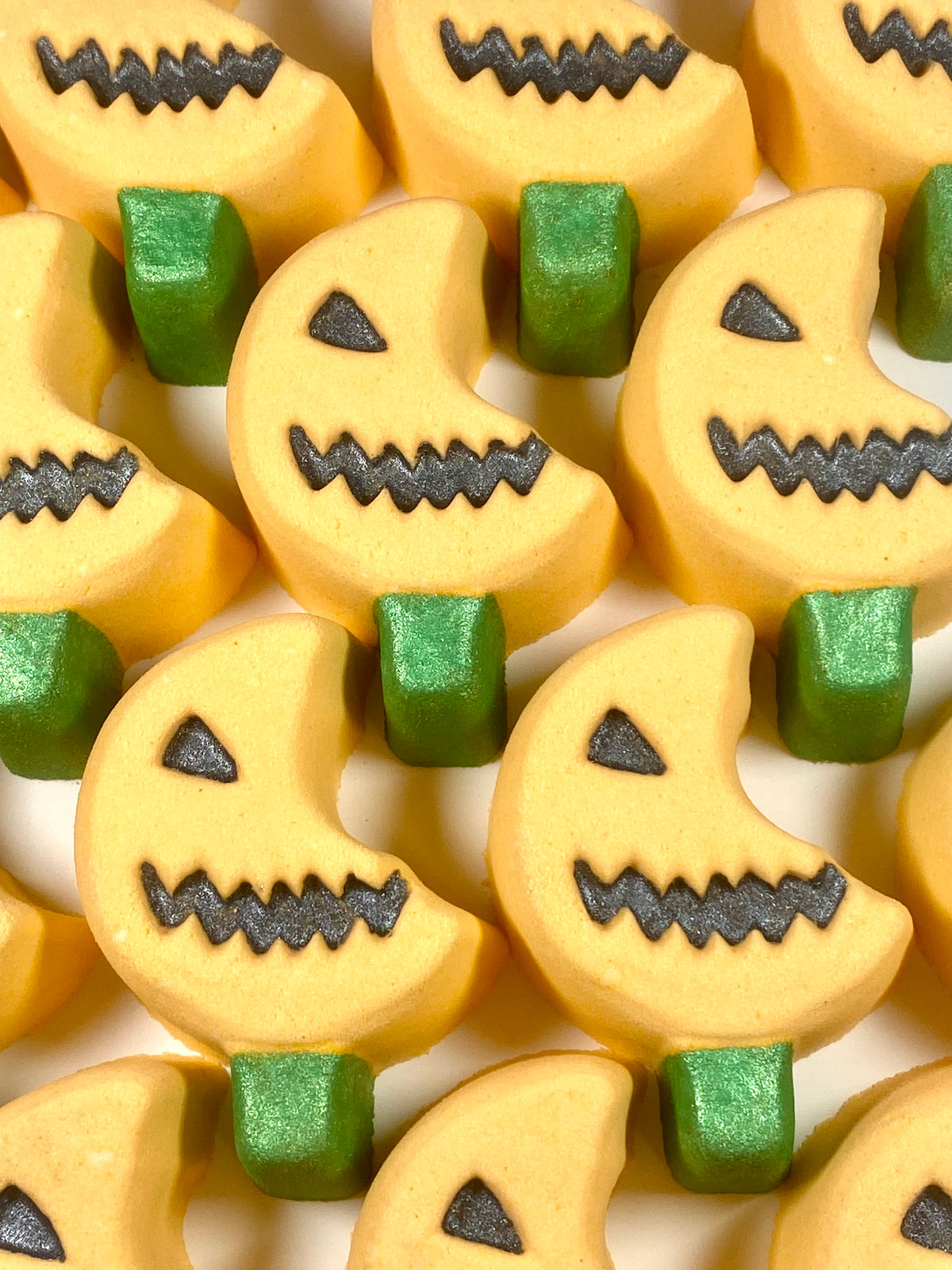 Biten Jack O Lantern image 0